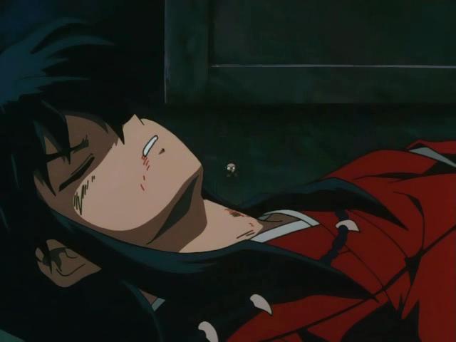 Otaku Gallery  / Anime e Manga / Inu-Yasha / Screen Shots / Episodi / 013 - L`enigma della luna nuova! Inuyasha dai capelli neri! / 175.jpg